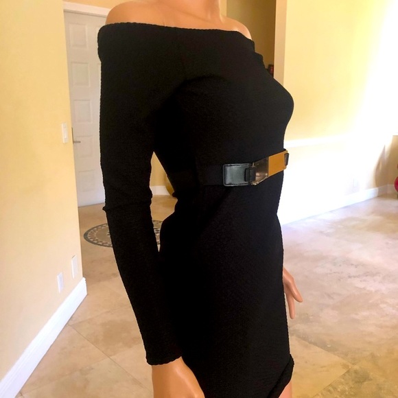 ***SOLD**Sleek Bodycon "Black" Form fitting Dress Womens - Picture 2 of 2